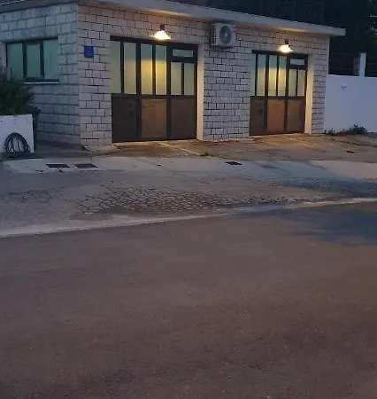 Matea Trogir