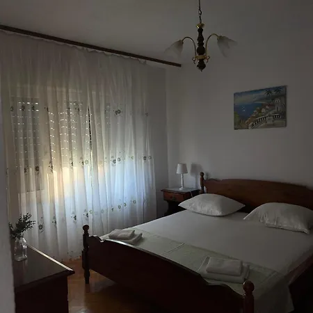 Apartment Matea